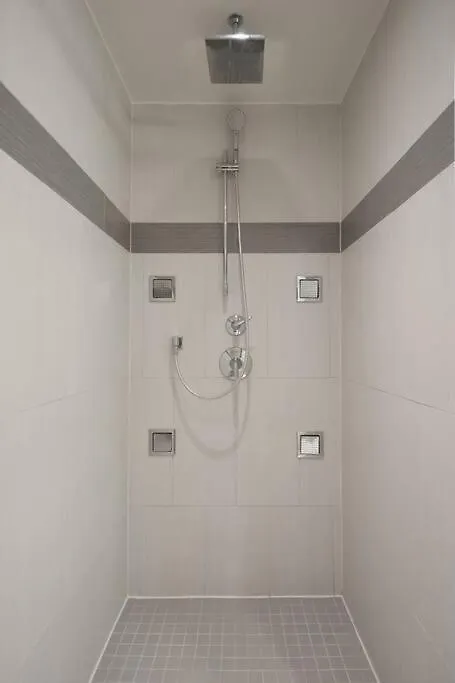 위니펙 Luxury Living With An Amazing View 2302 아파트 0*,